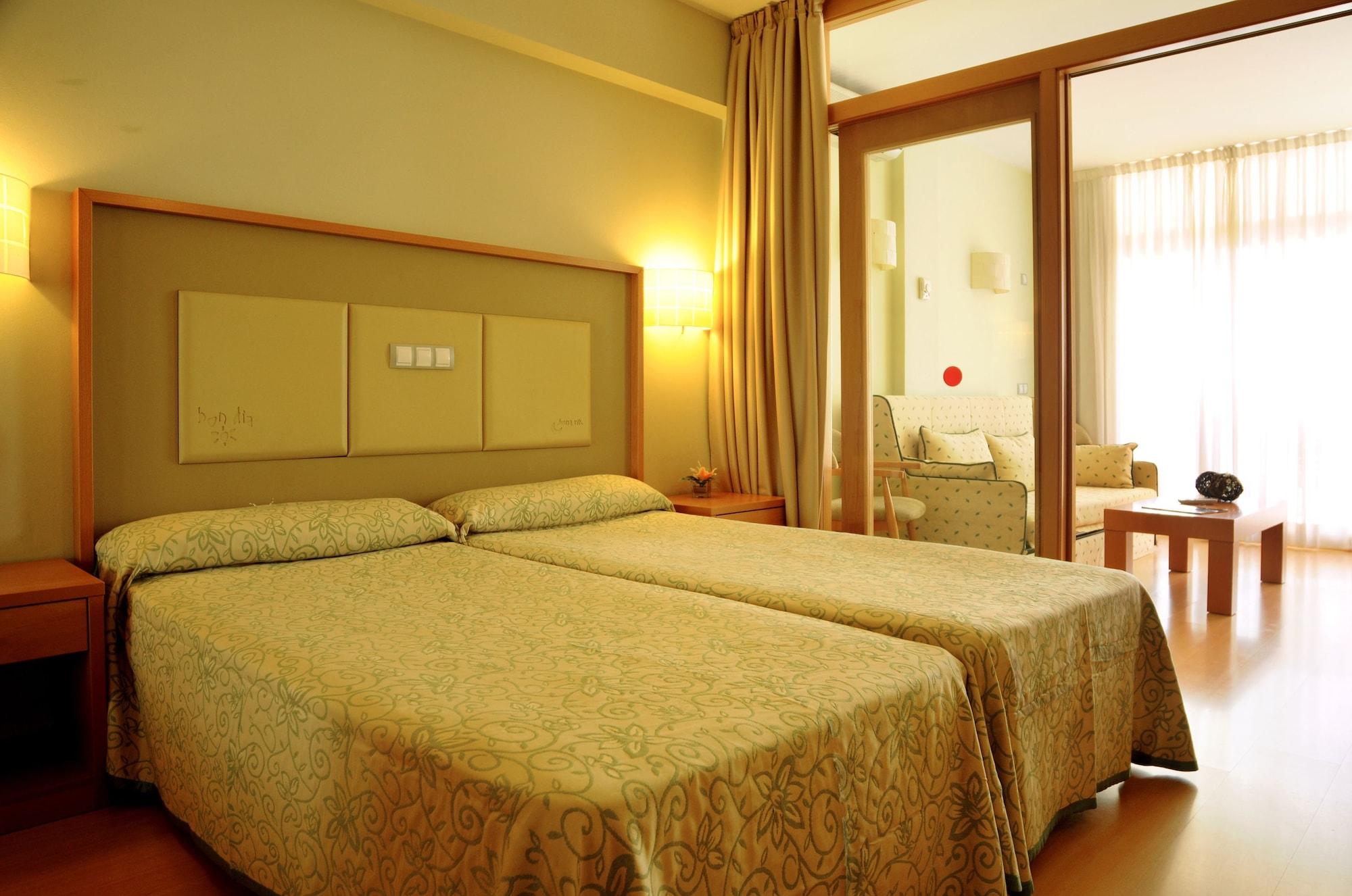 Evenia Olympic Suites Lloret de Mar Buitenkant foto
