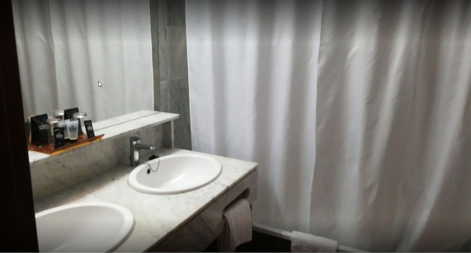 Evenia Olympic Suites Lloret de Mar Buitenkant foto