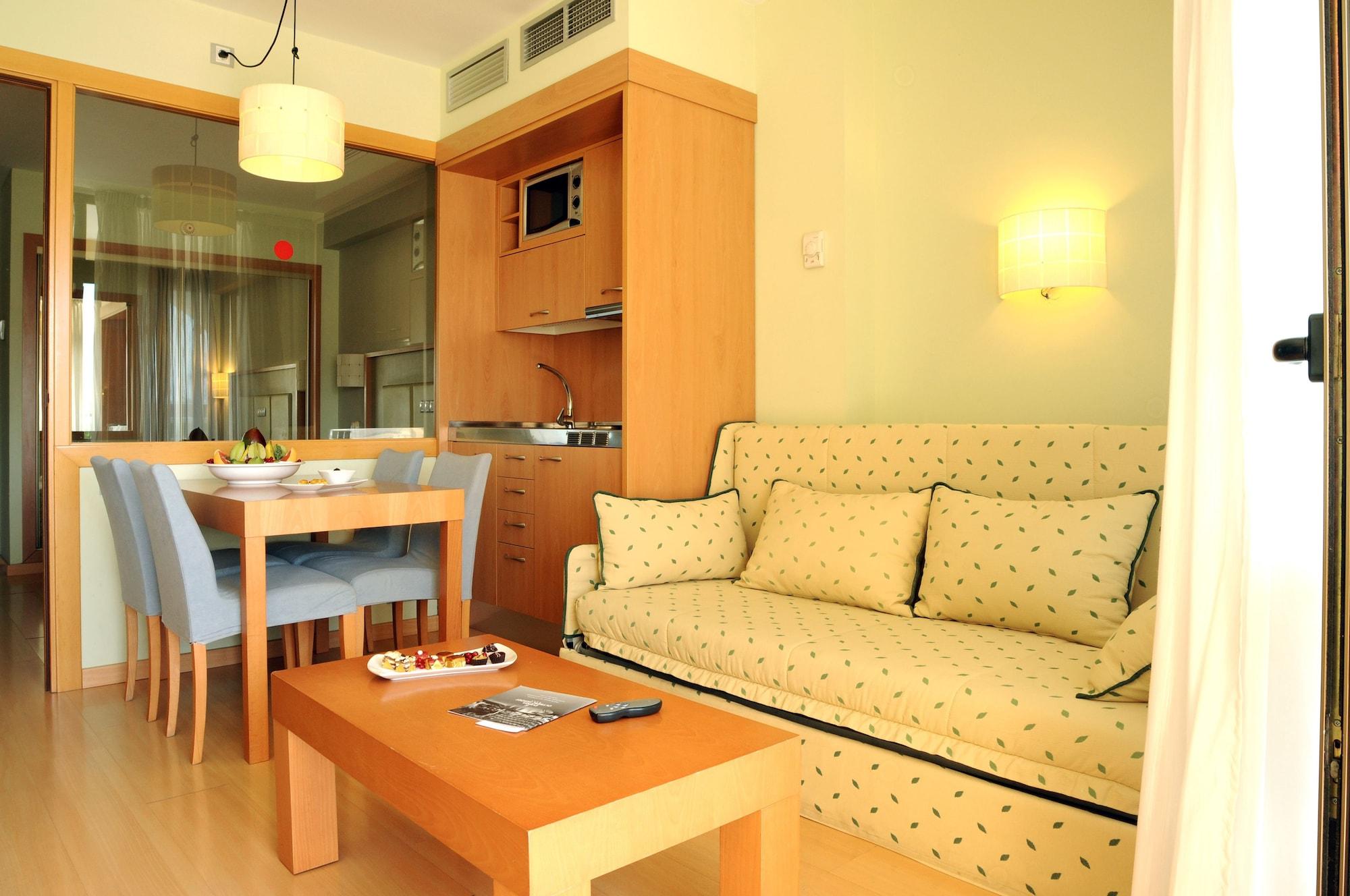 Evenia Olympic Suites Lloret de Mar Buitenkant foto