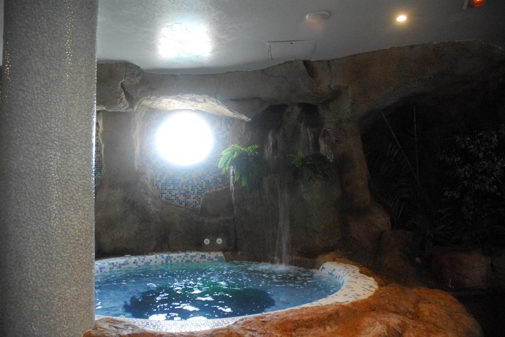 Evenia Olympic Suites Lloret de Mar Buitenkant foto